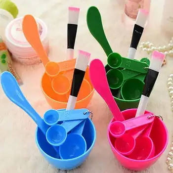 

1 Set of 4 in 1 DIY Facial Mask Bowl Mixer Brush Spoon Stick Brush Set Professional Tools For Facial Beauty Face Care Kits For W