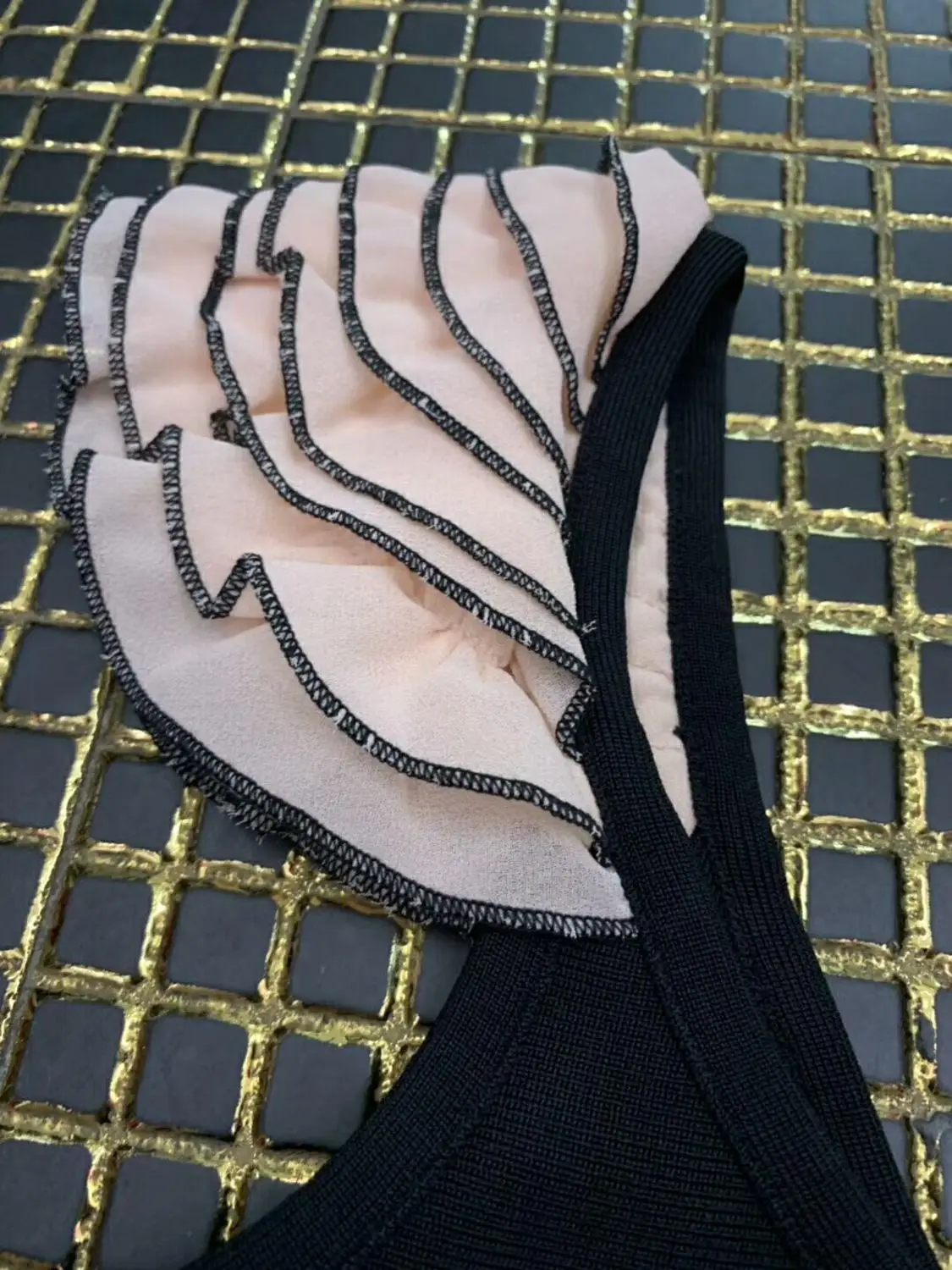 Летний Для женщин Черный боди с вырезами, цвета слоновой кости vestido бандаж знаменитости для вечеринок комбинезоны