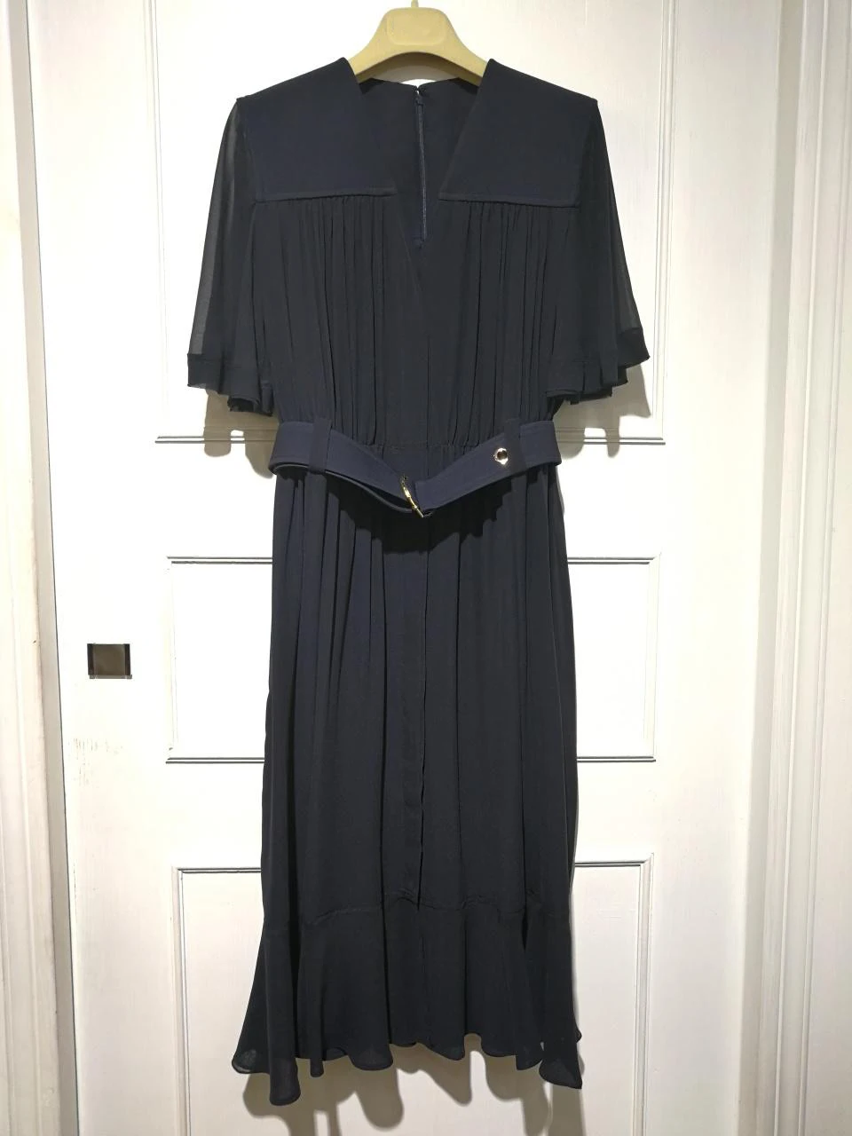 

2019 new ladies fashion short-sleeved V-neck lace-up silk pleated dress 0912