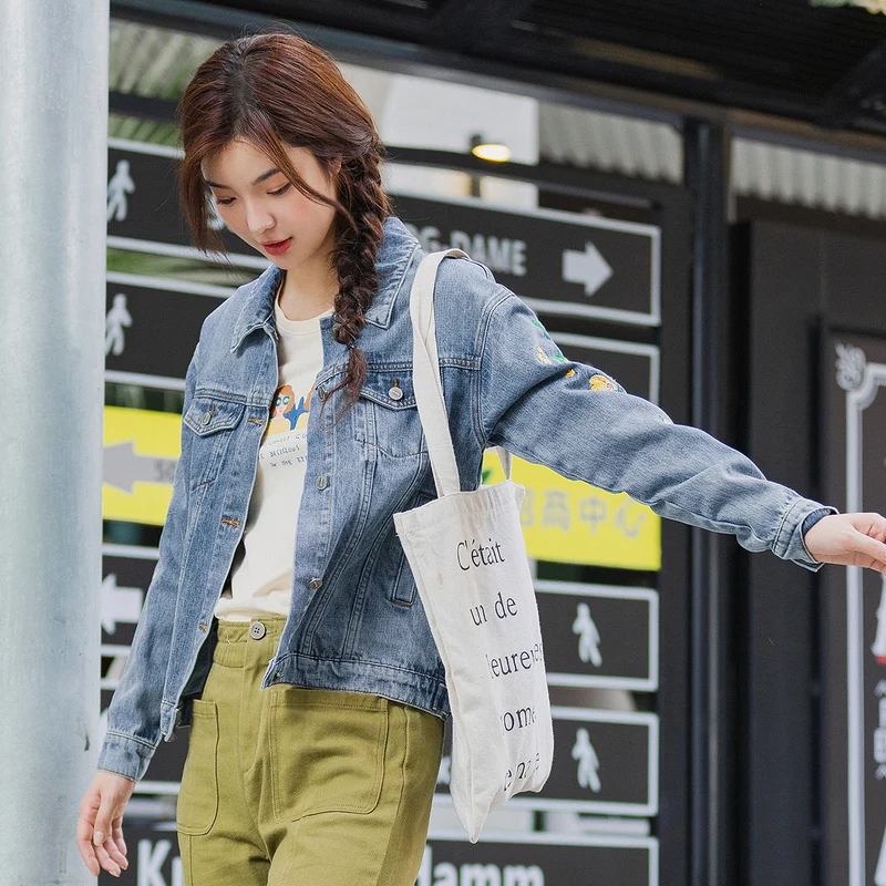 Tanie INMAN 2020 wiosna artystyczne literacki haftowany bawełniany kwiat kilka kieszeni myte Technic luźny styl eleganckie dżinsy kobiet płaszcz