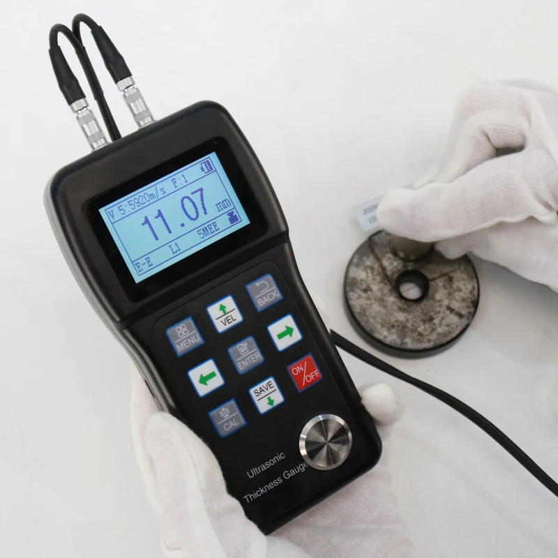 Through Coating Ultrasonic Thickness Gauge with Measuring Range 0.75 to 600 mm Through Coating 3 to 25 mm 