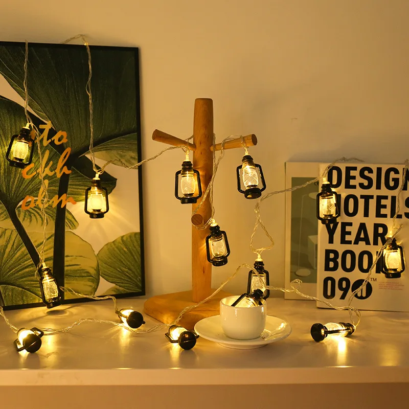 

Halloween LED Kerosene Lamp Vintage Lantern Nostalgic Small Colored Lights Christmas Outdoor Bar Decorative String Lights