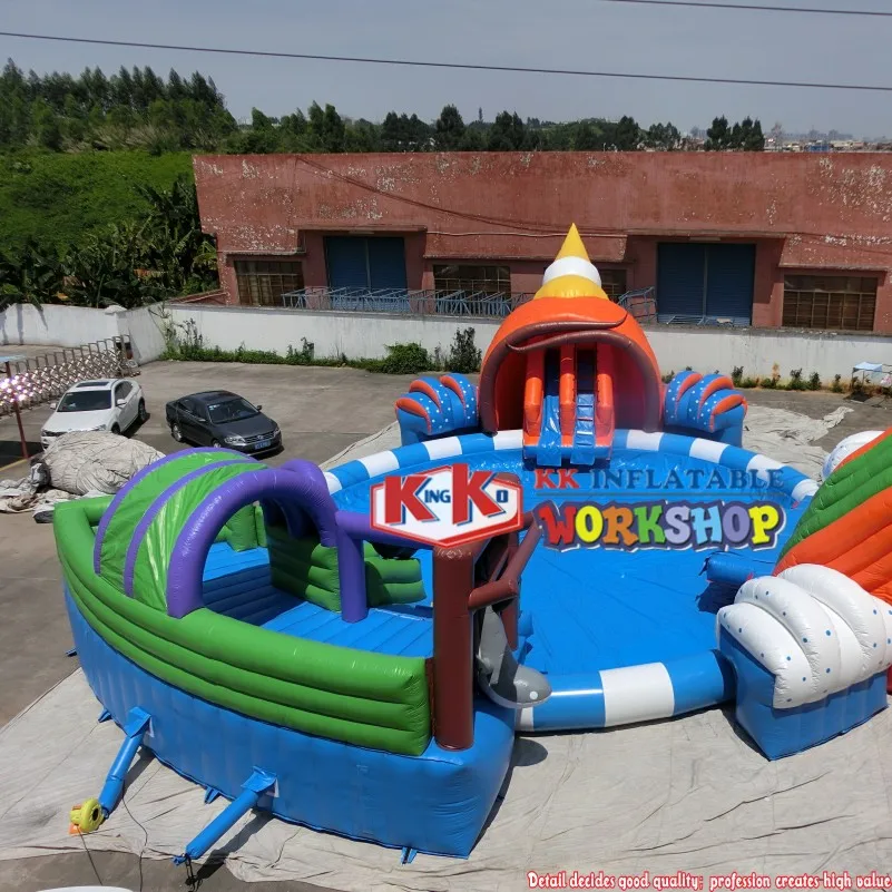 Рисунок 3 - Гигантский надувной осьминог