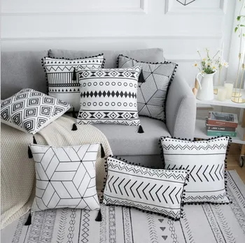 

Black White Geometric Pompom Ball Pillow Cover Bohemia Cushion Cover with Tassels Velvet Home Decorative 45x45 Sofa Bed Chair