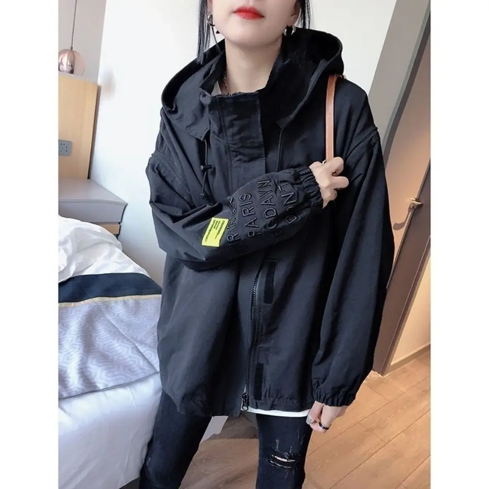 

Black hooded short coat women's spring and autumn loose letter casual baseball suit top women's 2020 new style