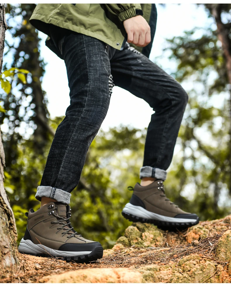 Large Size Ankle Boots Men Winter Outdoor Warm Fur Non Slip Snow Shoes Black Sneakers Fashion Footwear Cowboy Boots Lace Up Work