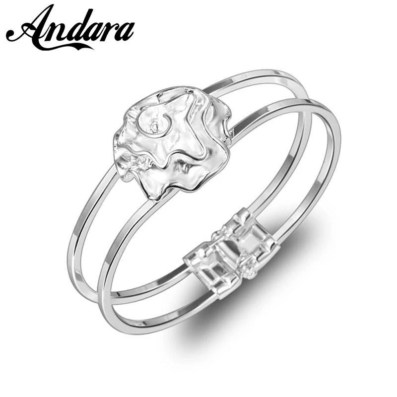 6643576504_1486379899