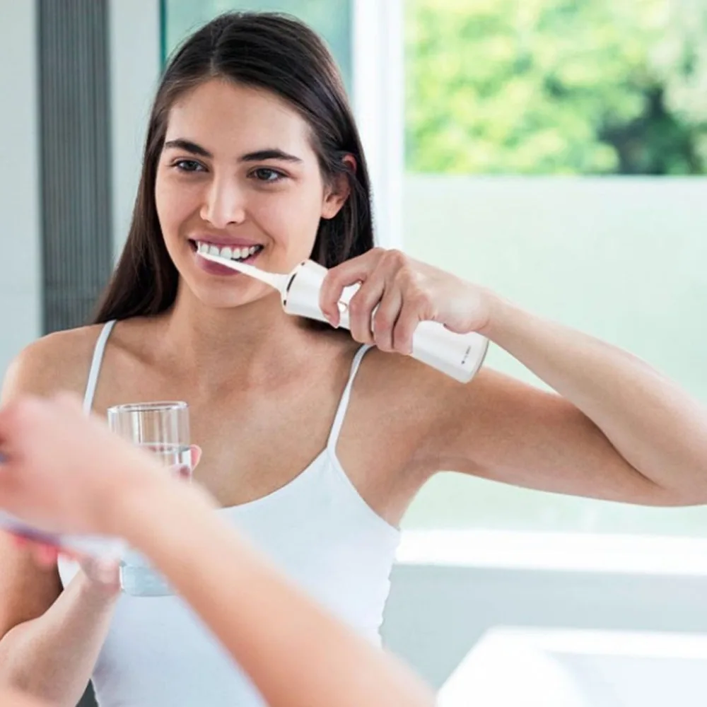 

Portable Powerful Oral Irrigator 160ml Capacity Floss Dental Water Jet Tooth Cleaning Kit Oral Hygiene For Travel hot selling
