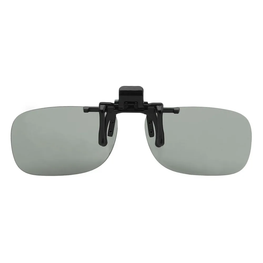 Professional 3D Light Weight Man Woman Clip On Type Passive Circular 3D Glasses Clip For 3D TV Movie Cinema Professional 3D Light Weight Man Woman Clip On Type Passive Circular 3D Glasses Clip For 3D TV Movie Cinema