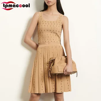 

Tpmaccool luxury designer 2 piece set women high end Summer 2020 women's Knitted top + Pleated Knit Skirt Beaded two piece sets