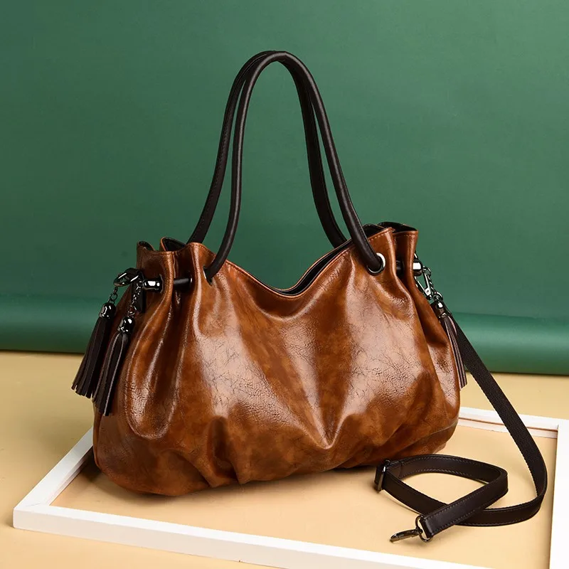 

Luxury Large Capacity Totes Bags For Women Designer Tassel 2019 High Quality Leather Shoulder Crossbody Bag Sac Main Femme Brown