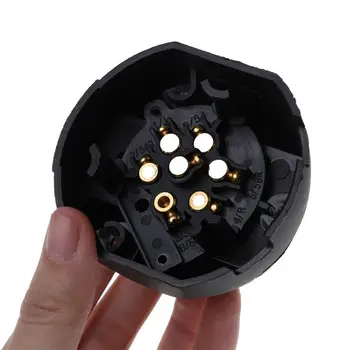 

Durable 12V 7 Pin Plastic European Trailer Socket Tow Bar Electrics Connector with Rubber Ring Car Accessories 2019