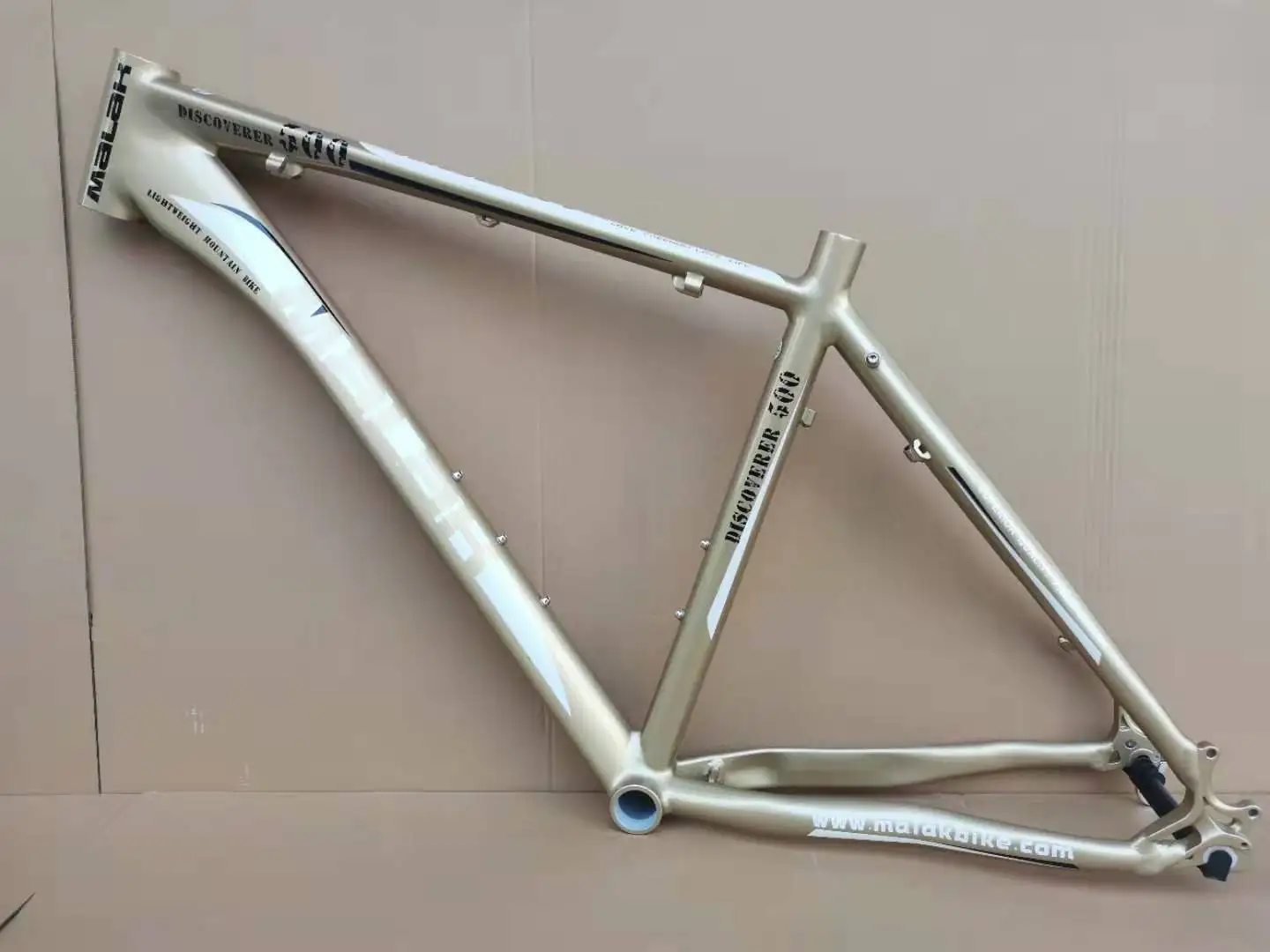 US $150.99 Last bicycle frame 26er super light 1760g alloy aluminum mountain bike MTB frame 26X1819 for disc brake mount parts