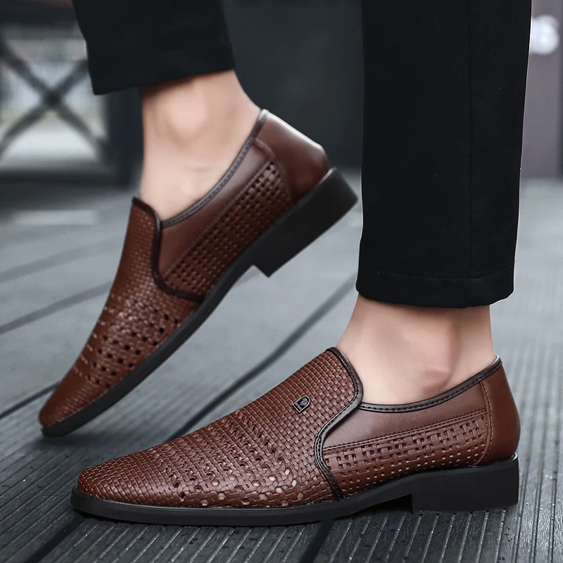 Men's Leather Sandals Genuine Leather Soft Bottom Slip-On Shoes Hole Shoes Middle-Aged Hollow Weave Dad Shoes 47 48