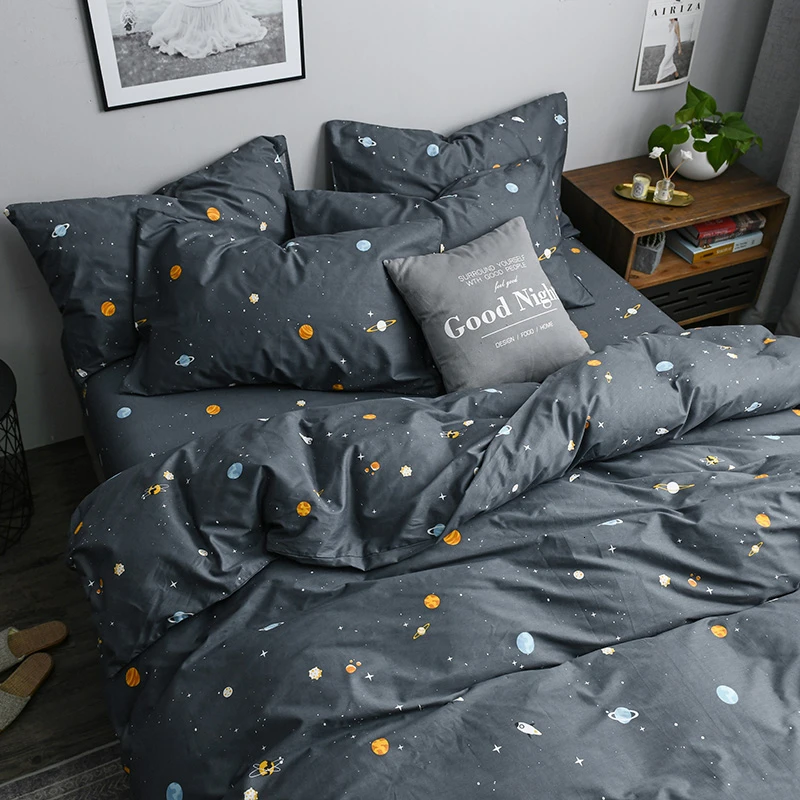 

Whole Cotton Four Piece Set Pure Cotton Sheet Northern Europe Simplicity Quilt Cover 1.51.8m Bed Cover Three 4 Piece Set