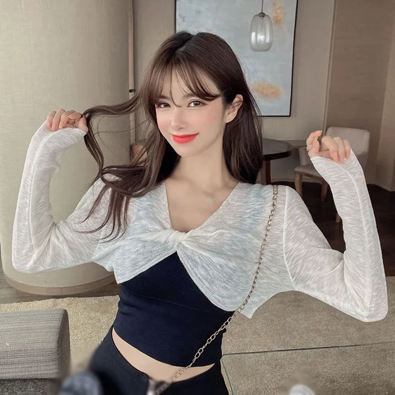

Design Sense Summer Women Cross Tshirt Autumn Long Sleeve V-neck Slim Fit Sunscreen Tops Streetwear .