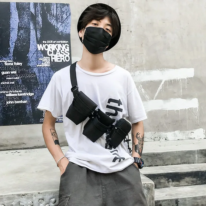 

2019 New Style Fashion Non-mainstream Bag Reflective Three Pocket Headphone Jack Function Tactical Cross-body Bag