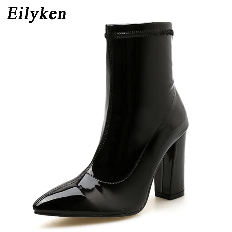 Eilyken/Коллекция года; зимние дизайнерские женские ботильоны из лакированной кожи; Цвет серебристый, розовый, золотистый; Ботинки Челси на высоком квадратном каблуке с острым носком - Цвет: Black