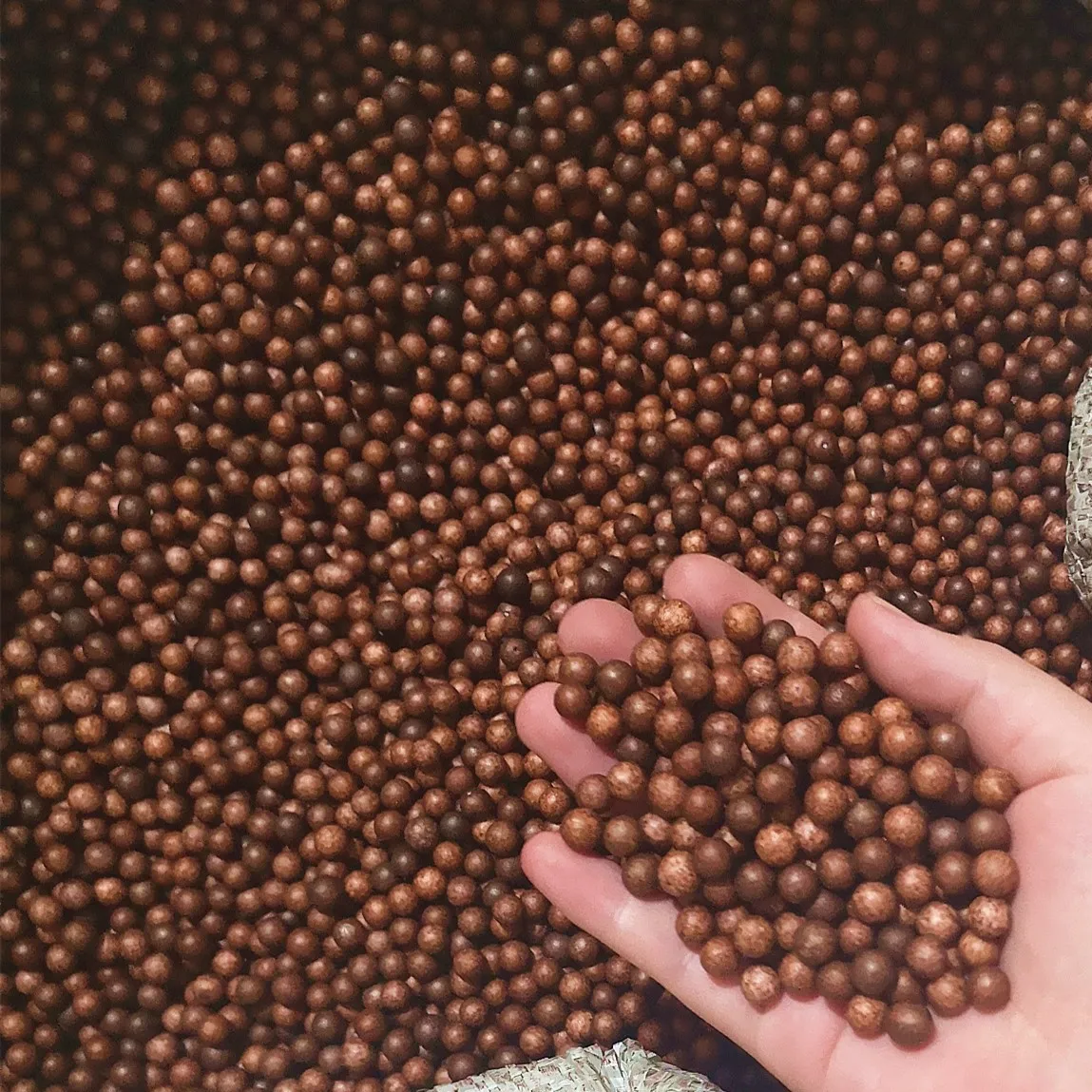 

12L 7-9mm Coffee Brown Foam Balls Mini Beads Polystyrene Styrofoam Filler Bubble Ball DIY Wedding Christmas Party Decoration