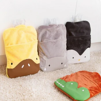 

Cute Hand Warm Hot Water Bottle Removable Hot Water Bottles Portable Hand Warmer Girls Pocket Hand Feet Hot Water Bags 2 Colors