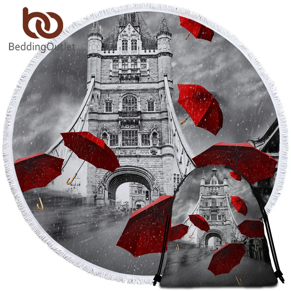Пляжное полотенце BeddingOutlet с красным зонтиком английское Лондонское круглое