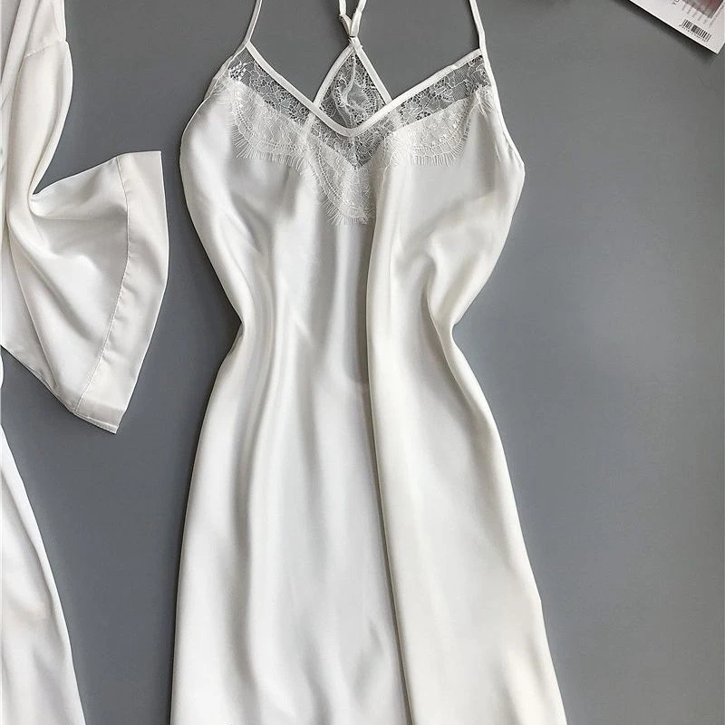 12398260444_1412111203