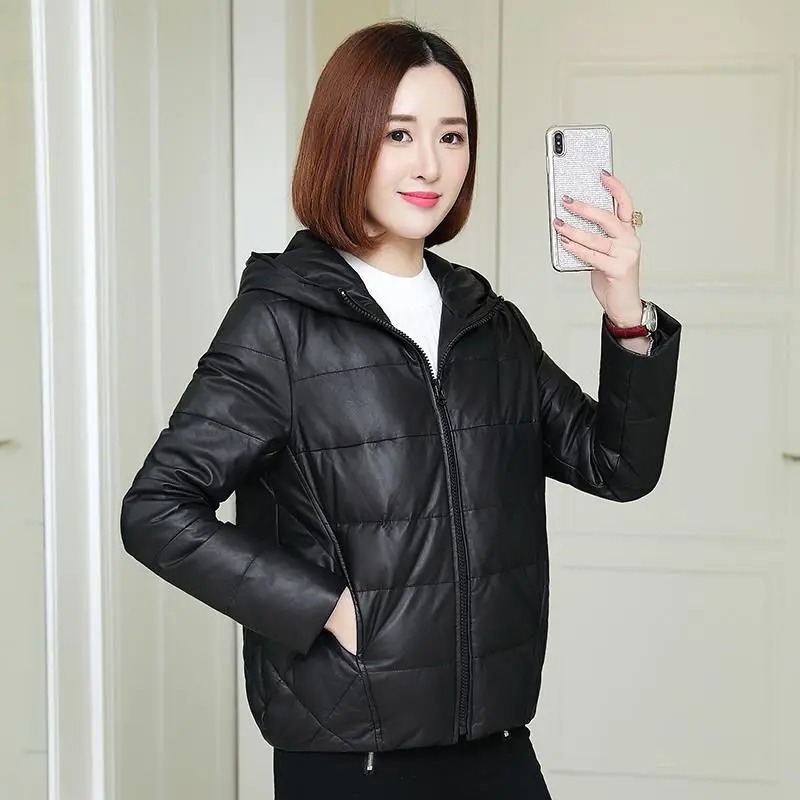 

2020 Autumn Leather Jacket Women Turn-down Collar Wild Jackets Female Cool Black Crop Tops Fashion Single Breasted Jacket Women
