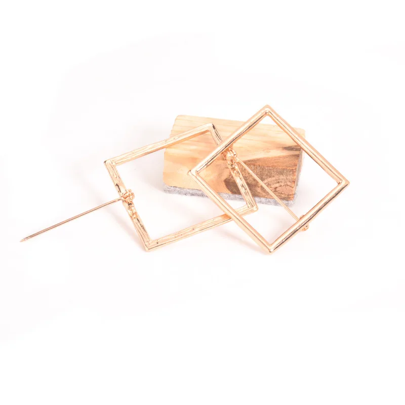 

geometry brooch pin European and American fashion accessories women's han edition speed sell tong sell like hot cakes