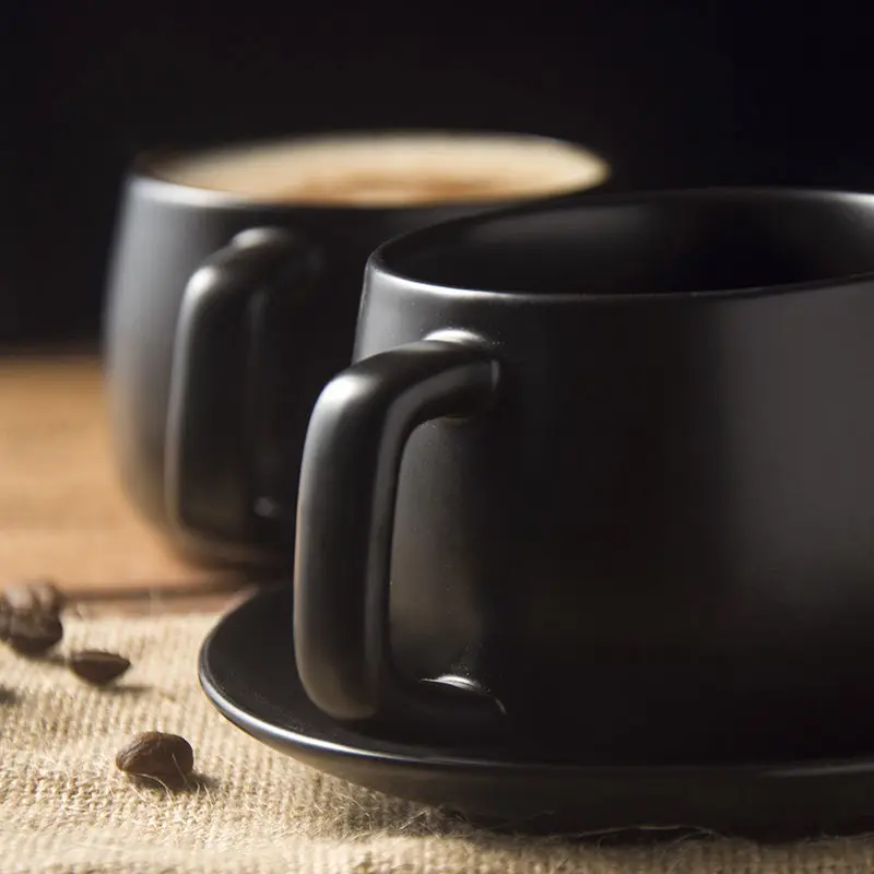 280 мл+ керамическая стальная ложка чашка керамическая Женская милая чашка для кофе с молоком набор Европейская кружка керамическая кружка кофейная чашка рождественские кружки