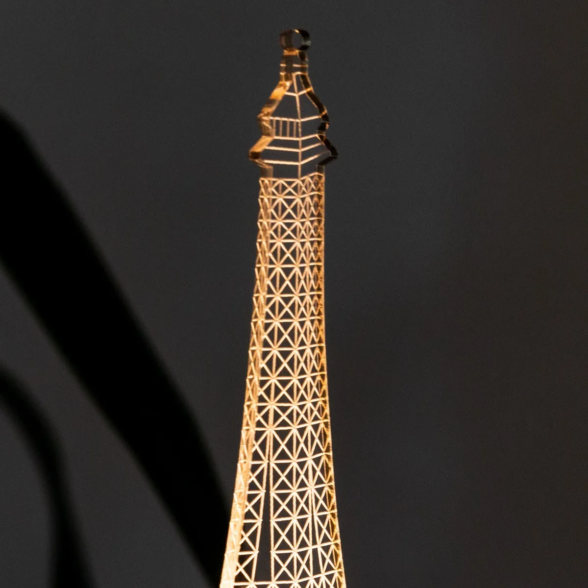 3D Romantic France Eiffel Tower LED Night Light Office Bedroom Table Lamp Kids Family Decoration Creative