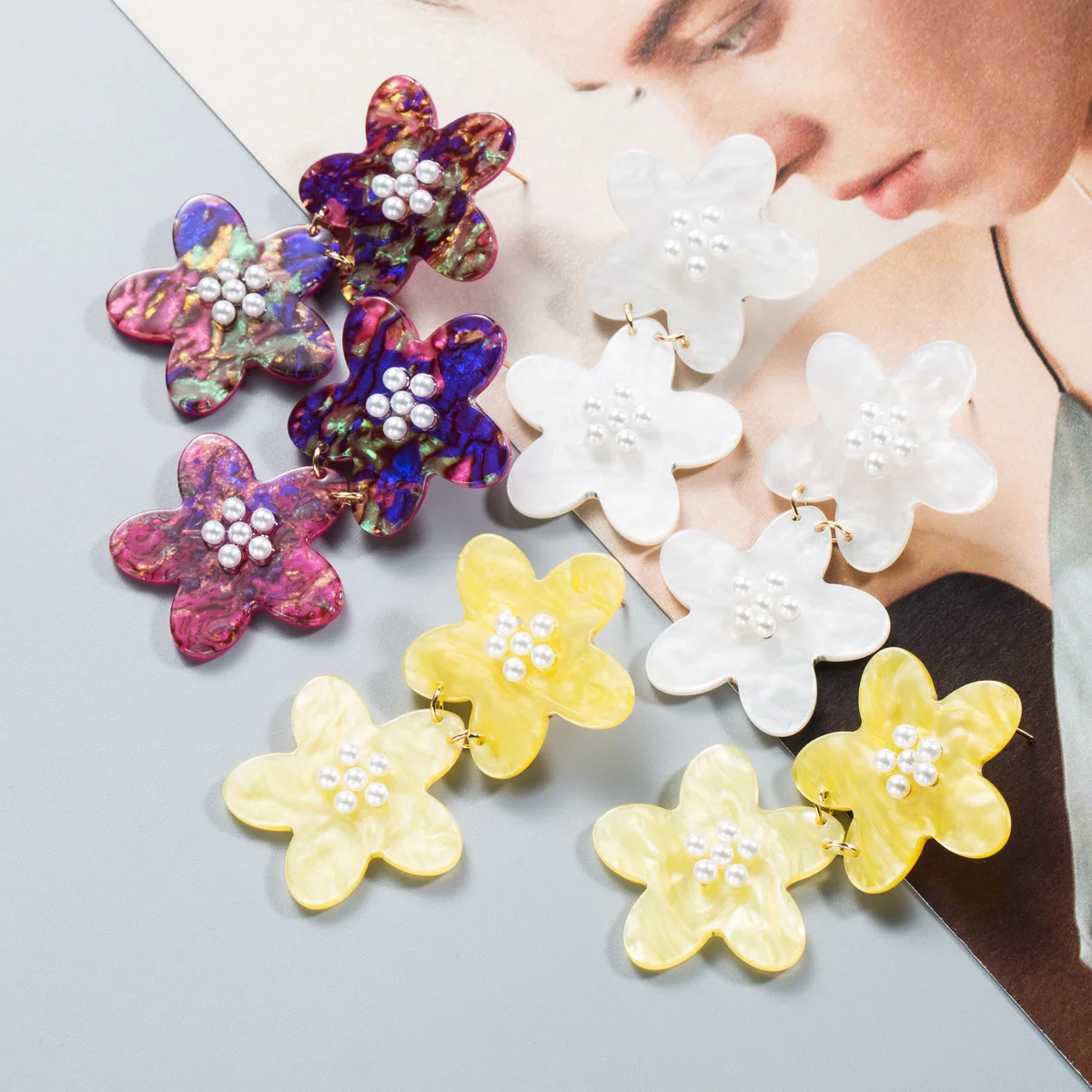 

JOUVAL Acrylic Big Double Flower Drop Earrings For Women Pearl Earring Female Plant Dangle Maxi Eardrop Brincos Beach Accessory