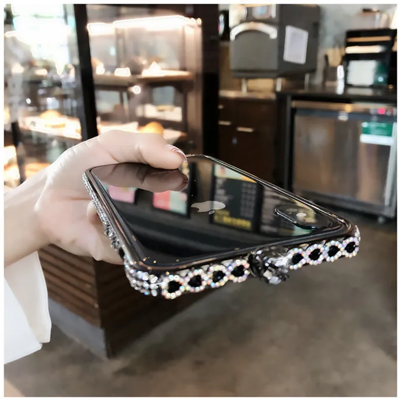 Роскошный Шикарный чехол-бампер с алмазами для iPhone 11 Pro Max X XR XS Max 8 7 6 6s Plus чехол блестящие стразы Ювелирная металлическая блестящая рамка - Цвет: Черный