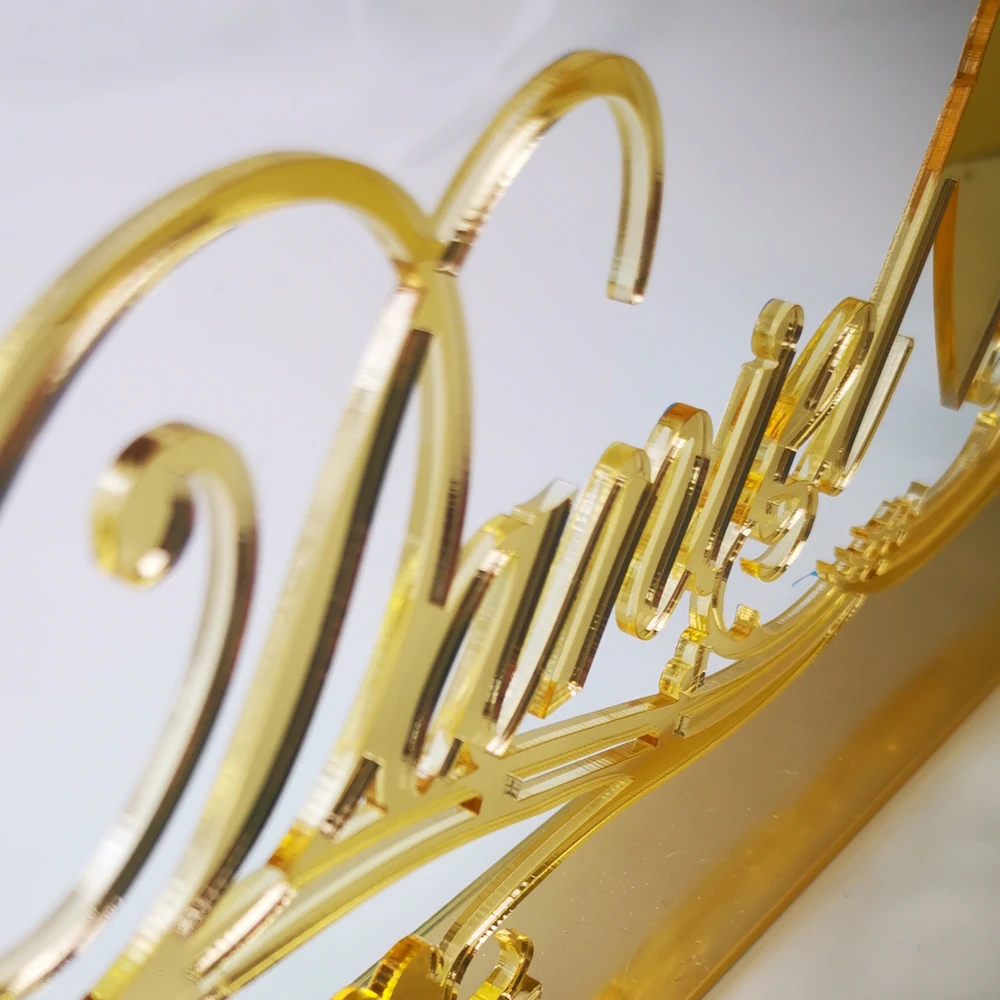 Custom Mirrored Name for Table Decor Acrylic Mirror Tableshow Wedding Decoration on Desktop Personalized Valentines Day Anniversary Decor (5)