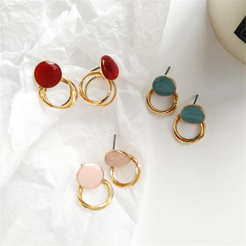 

Retro metal creative only beautiful lady geometry stud earrings classic mini stud earrings Color round earrings for women