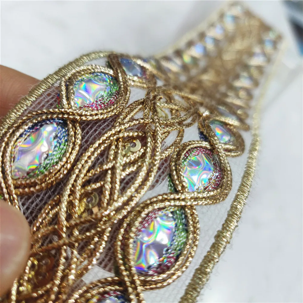 2.5/4.5 cm Width Colorful Sequins Gold thread 3D Embroidered Webbing White Sewing Lace For Wedding Needlework Dress