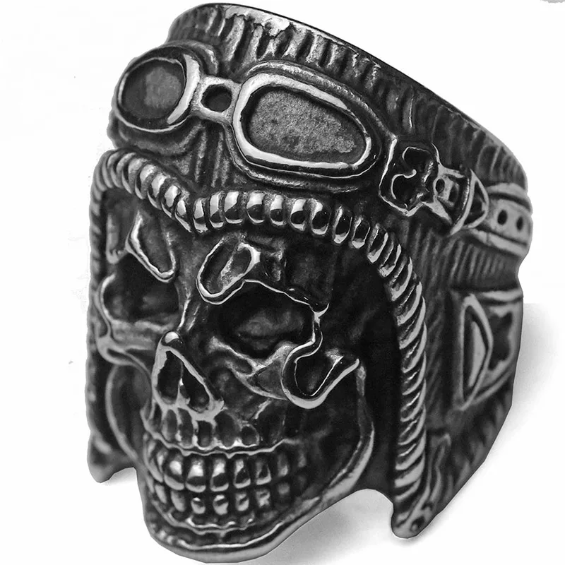 Пилотное локомотивное кольцо с черепом и кольцом из нержавеющей стали