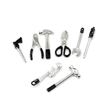 

8pcs/set Mini 1:12 Metal Hand Tool Set Dolls House Miniature Accessory Baby Children Christmas Gift