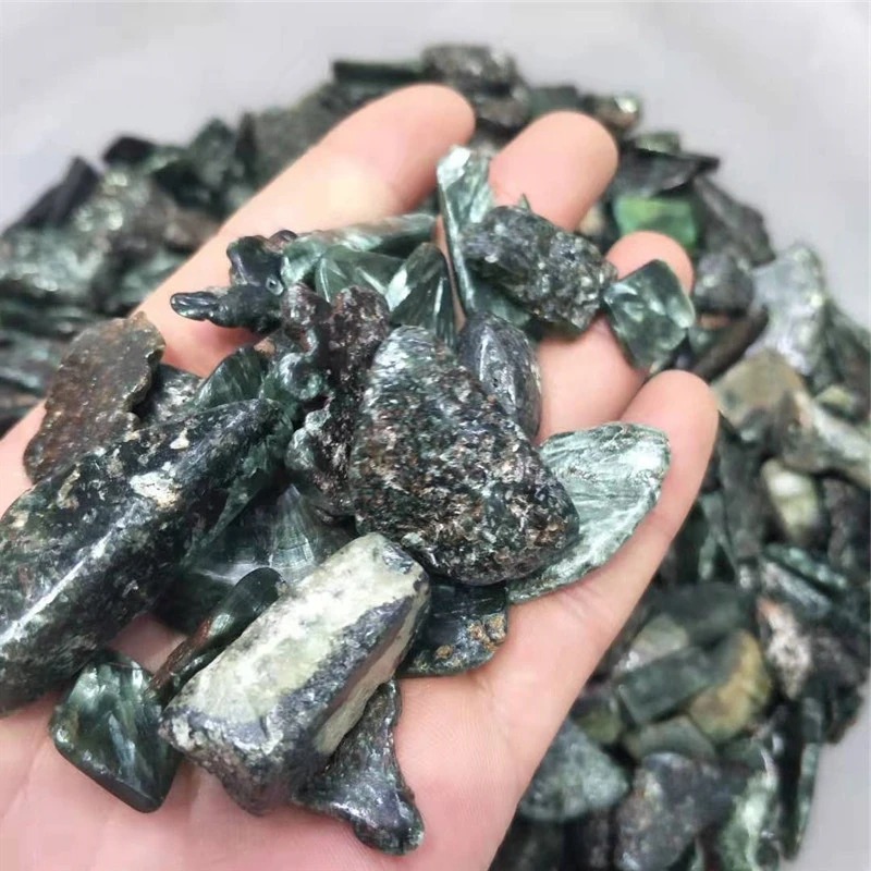 100 г натуральный сырой зеленый цвет полудрагоценный камень Seraphinite кварцевый упал