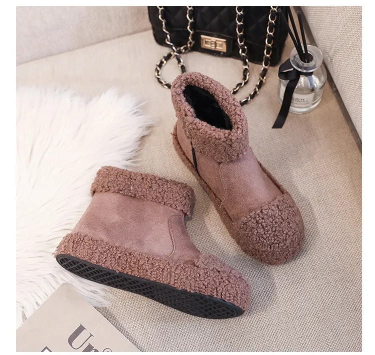 Женские зимние ботинки; botas femininas; меховые теплые ботильоны на плоской подошве с толстым плюшем для женщин; зимняя обувь на платформе