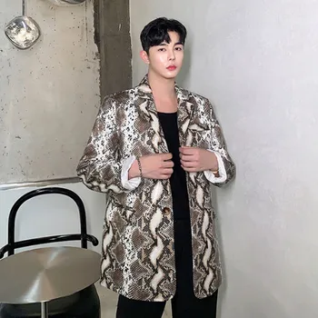 

Men Autumn Winter Snake Print Leather Blazer Suit Jacket Vintage Fashion Streetwear Male Suit Coat Outerwear Stage Clothing