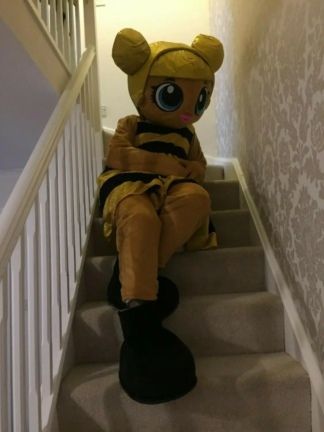 lol doll bee
