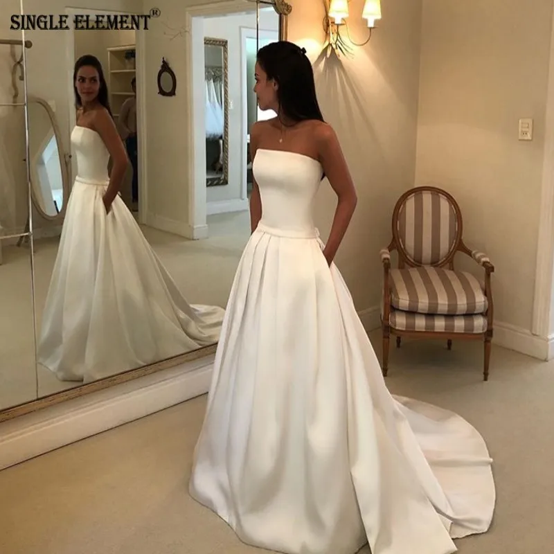 

SINGLE ELEMENT Strapless Satin Simple Wedding Dress