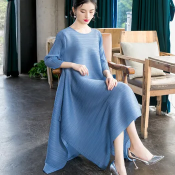 

Spring Fashion New Women Dress Pleats Loose Big Size Popular Dress