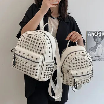 Zaini da donna alla moda con rivetti in pelle PU, borse da scuola per ragazze adolescenti, zaino da giorno, borse da viaggio femminili, Mochila nera