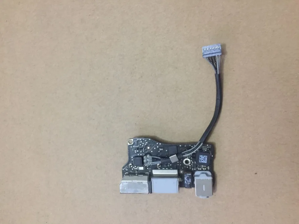 10年Air A1369 820-2869-B MC503 MC504 电源头 USB声卡小板