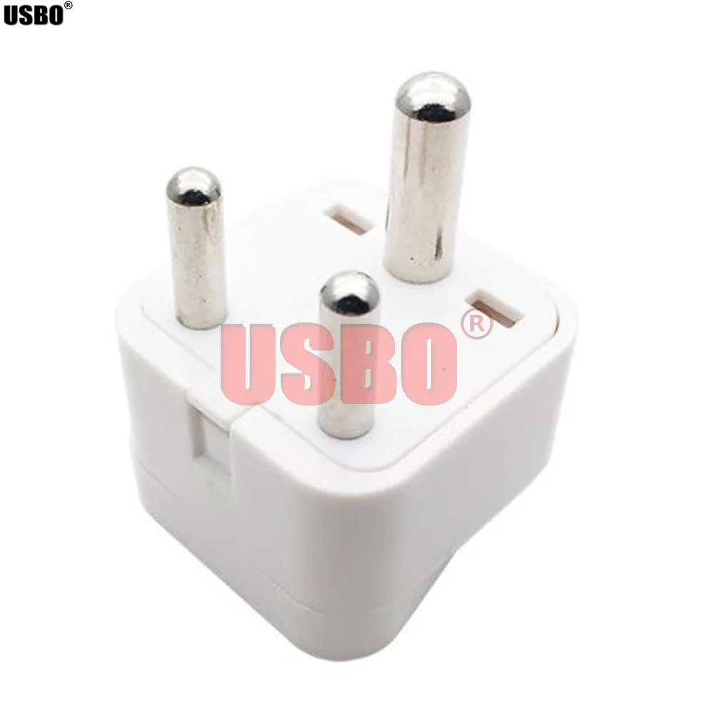 Universal Travel Adapter Plug Socket Converter - Black & White, Multi-Country Use