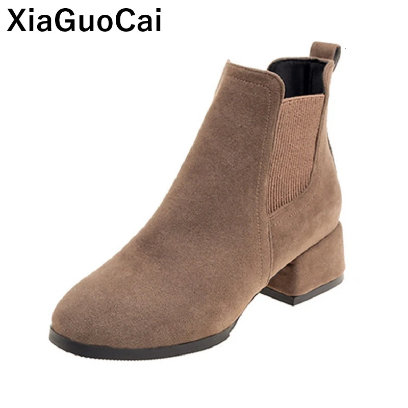 

Autumn Winter Female Ankle Boots Lightweight Short Woman Chelsea Boots New Arrival Elastic Band Martin Boots Mature Ladies