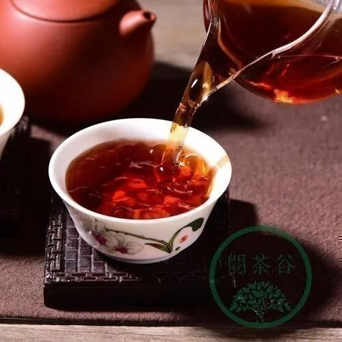 357 г более 10 лет Menghai Charm Seven You pu er чайный торт Китай 2008 года спелый чай пуэр приготовленный пуэр Пуэр чай