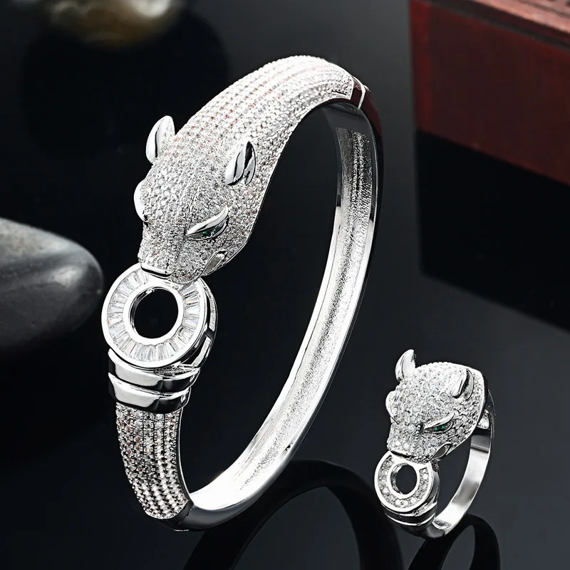 Zlxgirl jewelry Jet Cubic Zircon Leopard Animal Bridal Bangle Jewelry Europe Design Copper Bracelet Women's Bracelet