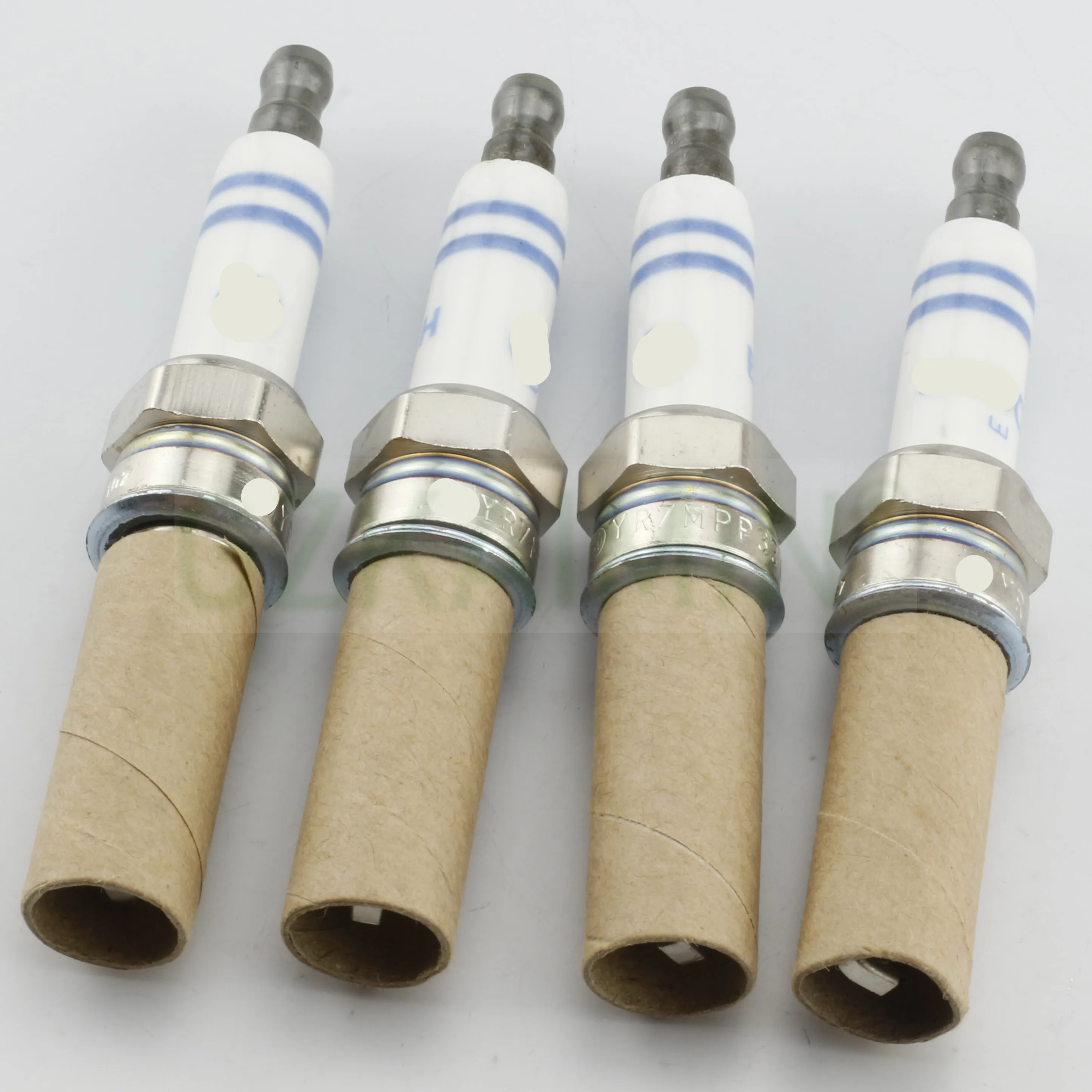 Set Of 4 OEM A004159180326 Spark Plugs For Mercedes Benz C230 C250 C300 CL550 E350